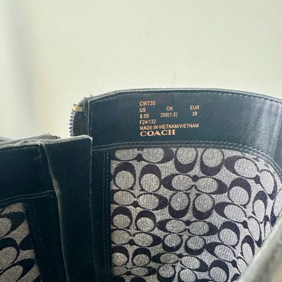 Coach Black Knee-High Block Heel Leather Boots 🖤 - Picture 15 of 16